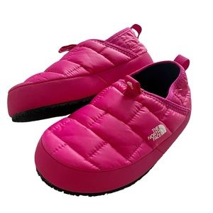 The North Face YOUTH Thermoball Traction Mule II Hot Pink Booties, size 3